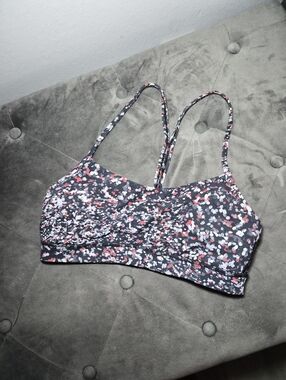 lululemon athletica Black Floral Strappy Sports Bra Size 6 - Red & White Accent